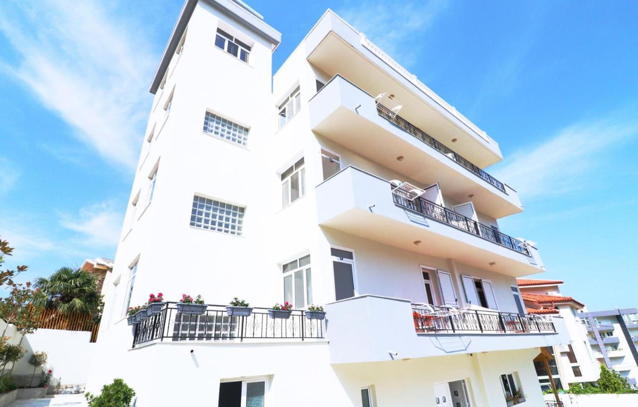 Hotel Kristal Vlora Kültér fotó