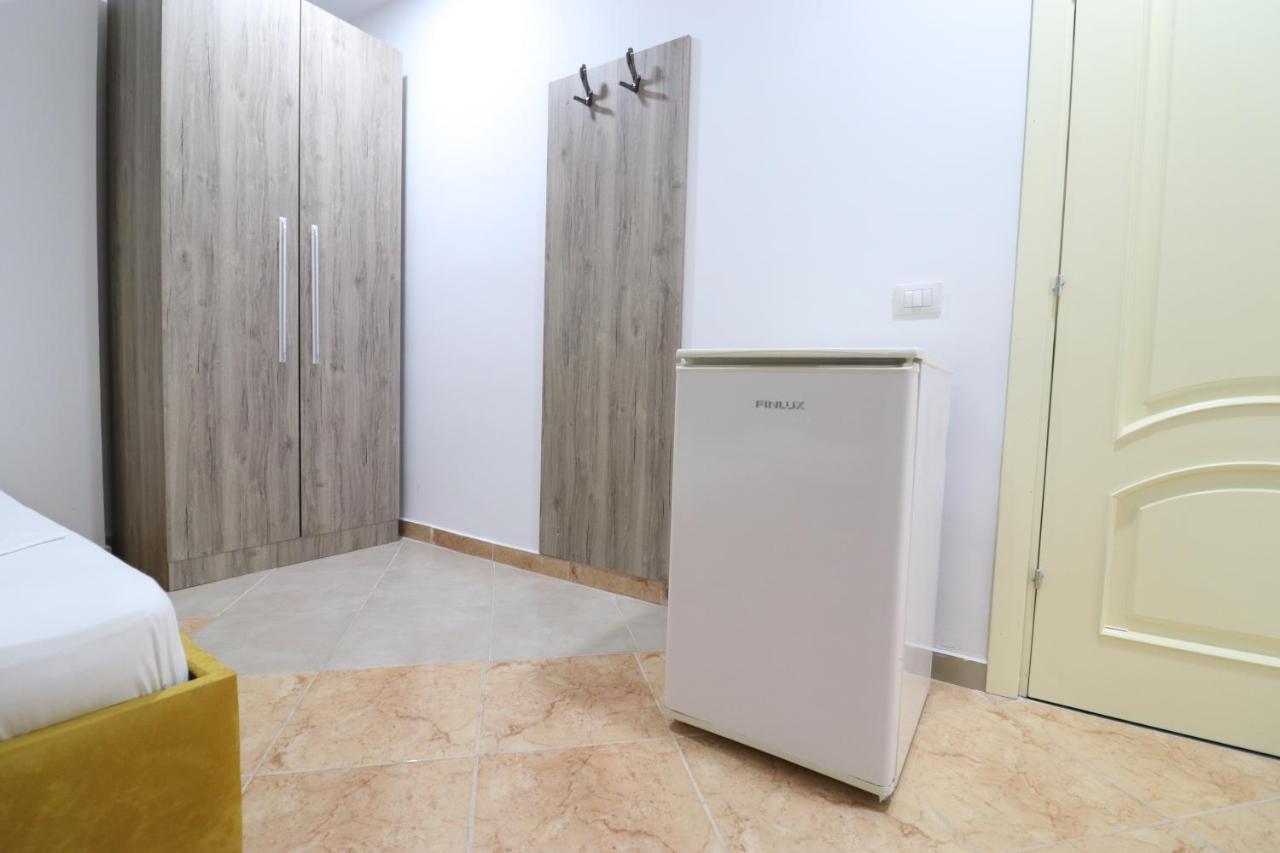 Hotel Kristal Vlora Kültér fotó
