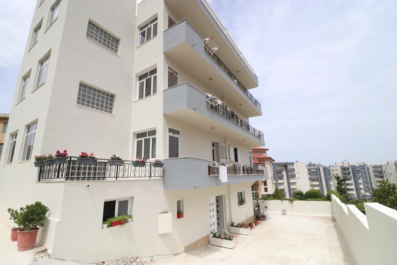 Hotel Kristal Vlora Kültér fotó