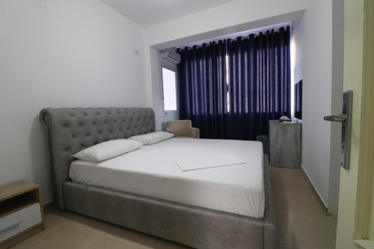 Hotel Kristal Vlora Kültér fotó