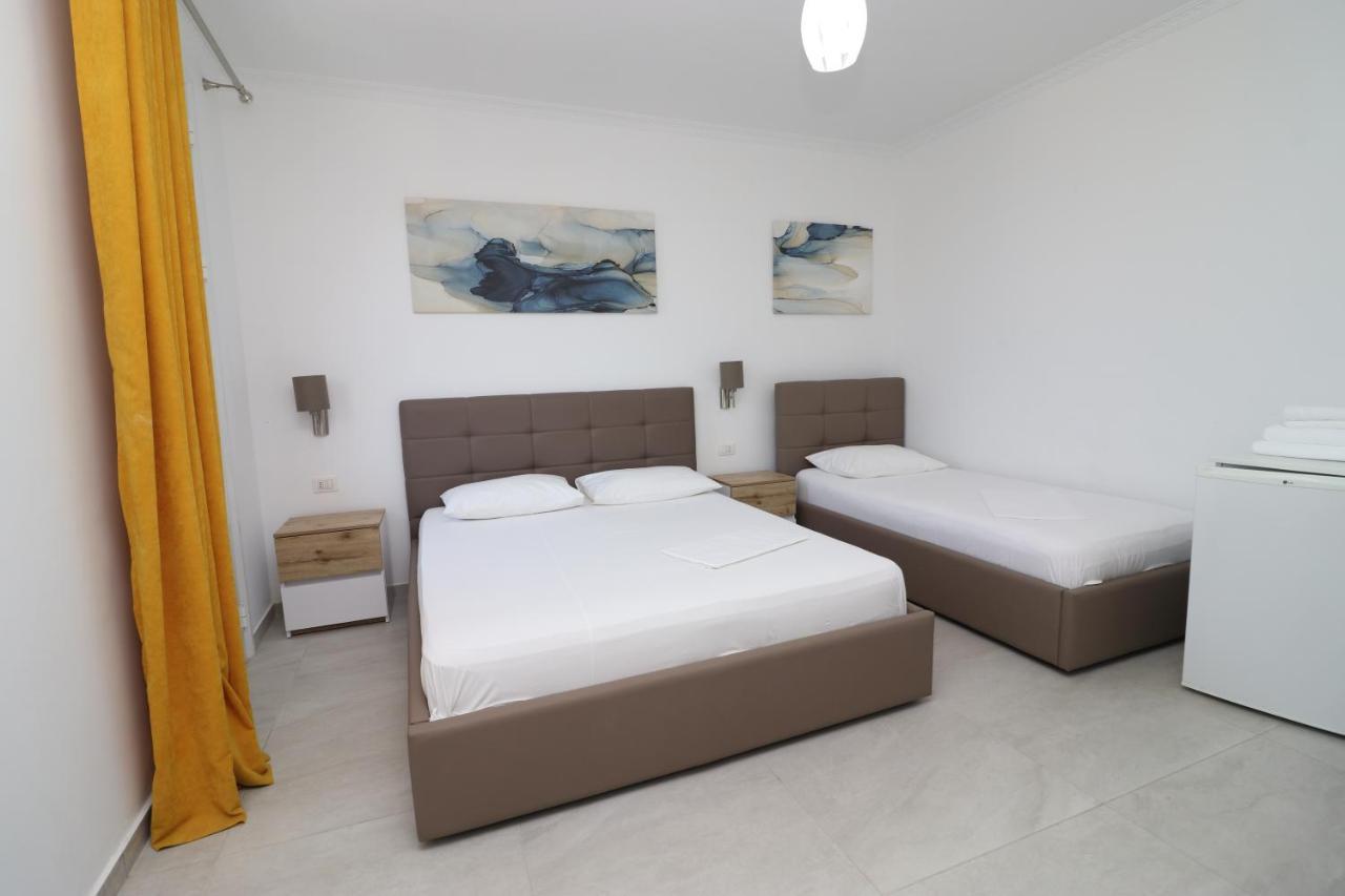 Hotel Kristal Vlora Kültér fotó