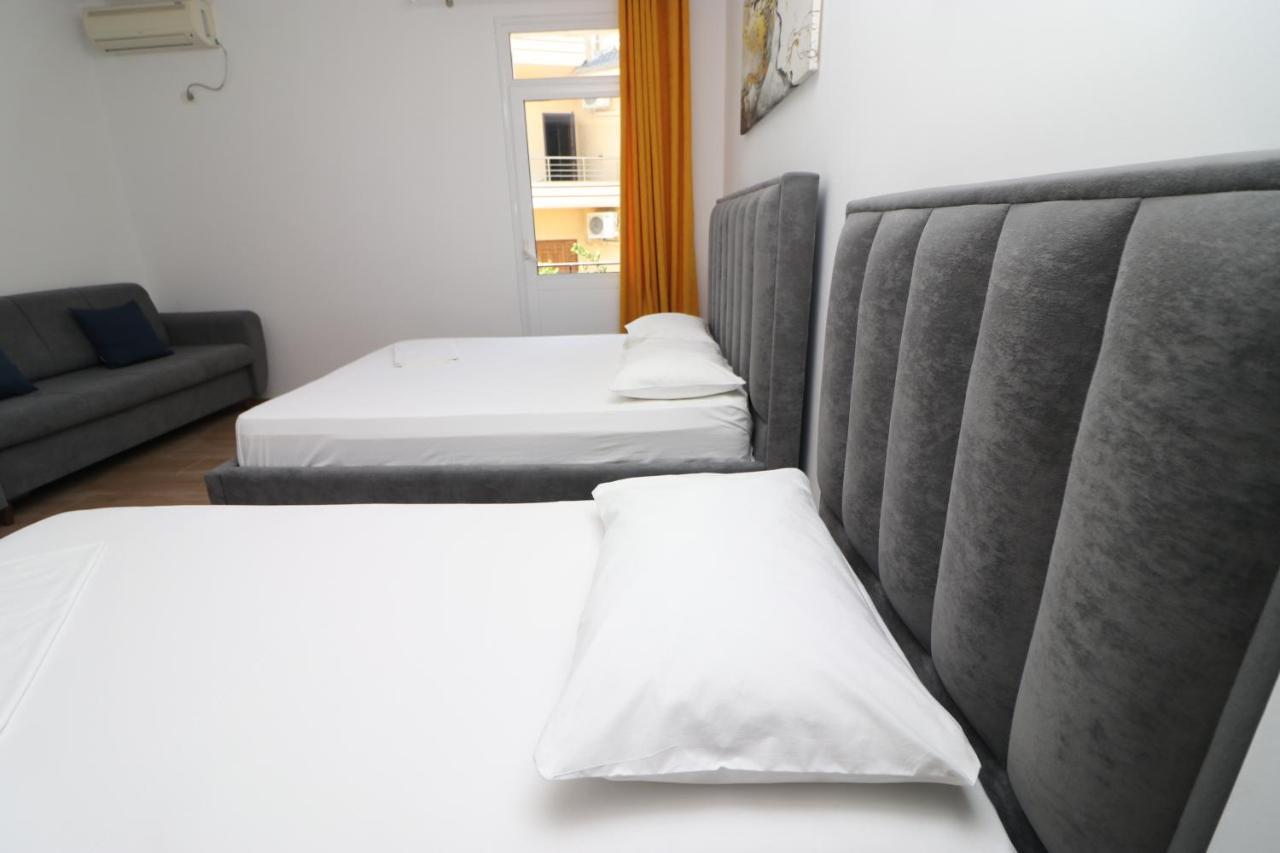 Hotel Kristal Vlora Kültér fotó